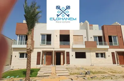 تاون هاوس - 4 غرف نوم - 4 حمامات للبيع في ازار 2 - كمبوندات التجمع الخامس - التجمع الخامس - مدينة القاهرة الجديدة - القاهرة