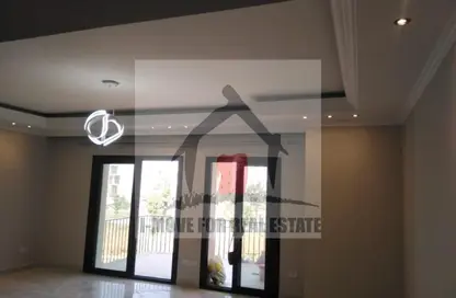 شقة - 3 غرف نوم - 3 حمامات للايجار في ذا كورت ياردز - كمبوندات الشيخ زايد - الشيخ زايد - الجيزة