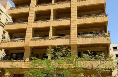 Apartment - 3 Bedrooms - 2 Bathrooms for sale in South Lotus - El Lotus - New Cairo City - Cairo
