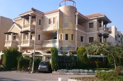 Villa - 7+ Bedrooms - 7+ Bathrooms for sale in Al Shouyfat - 5th Settlement Compounds - The 5th Settlement - New Cairo City - Cairo