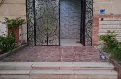 Apartment - 2 Bedrooms - 2 Bathrooms for sale in 2nd District - Sheikh Zayed City - Giza