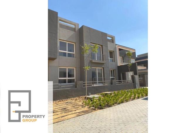 8213884 - Property Image 2