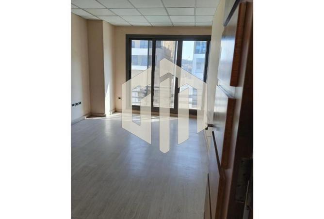 8278539 - Property Image 2