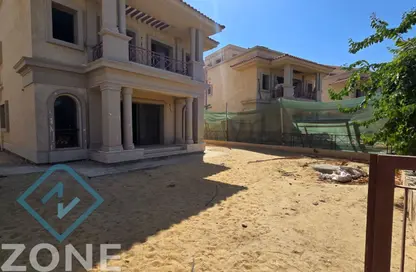 Villa - 4 Bedrooms - 3 Bathrooms for sale in Privado - Madinaty - Cairo
