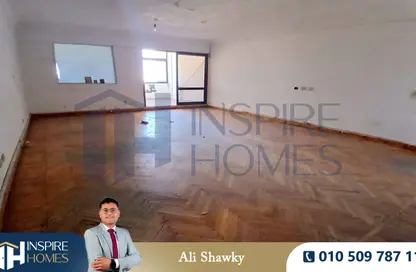 مساحات مكتبية - استوديو - 2 حمامات للايجار في شارع فؤاد - محطة الرمل - حي وسط - الاسكندرية