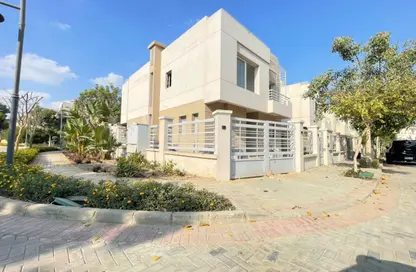 فيلا - 6 غرف نوم - 4 حمامات للبيع في اتريو - كمبوندات الشيخ زايد - الشيخ زايد - الجيزة