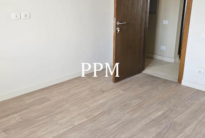 8380971 - Property Image 3