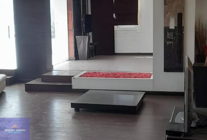 7439713 - Property Image 2