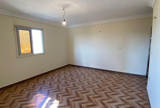 8047549 - Property Image 2