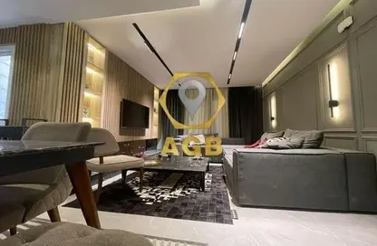 (بنتهاوس  (روف - 6 غرف نوم - 3 حمامات للبيع في ماونتن فيو هايد بارك - كمبوندات التجمع الخامس - التجمع الخامس - مدينة القاهرة الجديدة - القاهرة