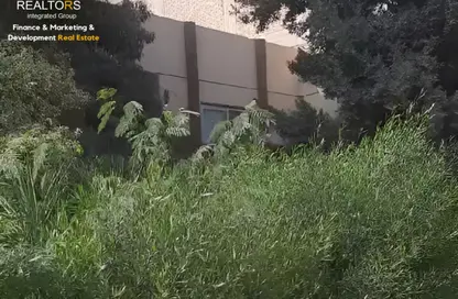 بناية كاملة - 3 غرف نوم - 2 حمامات للبيع في الحي الخامس - مدينة 6 أكتوبر - الجيزة