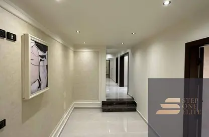 شقة - 2 غرف نوم - 2 حمامات للبيع في فالورى - شيراتون المطار - النزهة - القاهرة