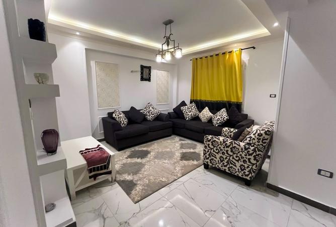 8231391 - Property Image 2