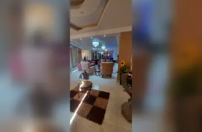 دوبلكس - 5 غرف نوم - 4 حمامات للبيع في المنطقة ز - حى جنوب الاكايمية - مدينة القاهرة الجديدة - القاهرة