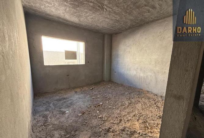 8022355 - Property Image 3