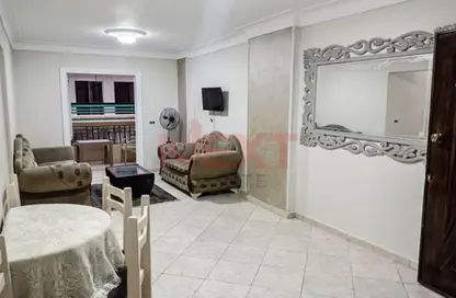 شقة - 3 غرف نوم - 1 حمام للبيع في شارع صلاح الدين شعبان - ميامي - حي اول المنتزة - الاسكندرية