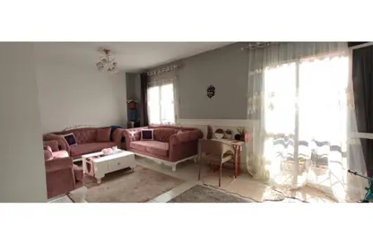 Apartment - 2 Bedrooms - 1 Bathroom for sale in Al Rehab - New Cairo City - Cairo