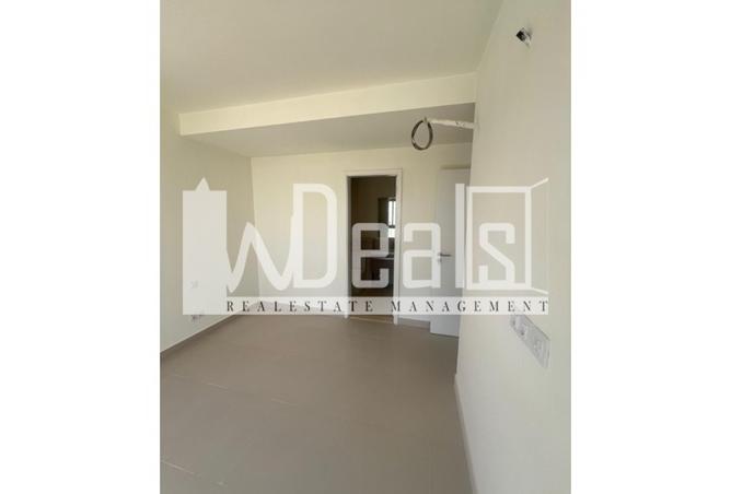 8378946 - Property Image 3