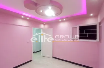 شقة - 2 غرف نوم - 1 حمام للبيع في طريق الزعيم جمال عبد الناصر - سيدي بشر - حي اول المنتزة - الاسكندرية شقة - 2 غرف نوم - 1 حمام للبيع في طريق الزعيم جمال عبد الناصر - سيدي بشر - حي اول المنتزة - الاسكندرية