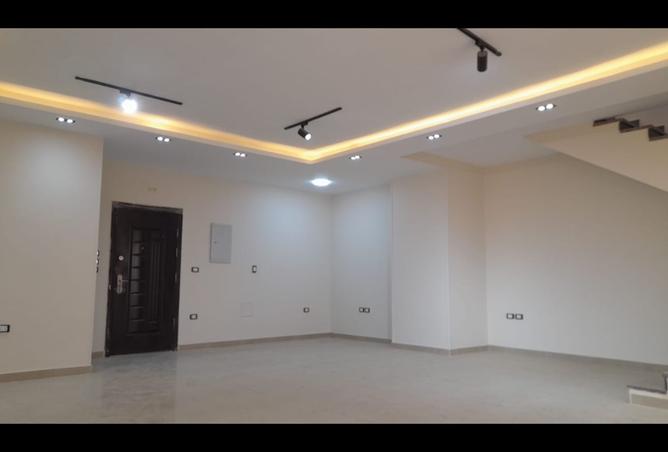 8109008 - Property Image 2