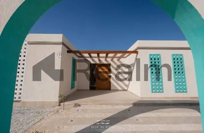Chalet - 2 Bedrooms - 2 Bathrooms for sale in La Vista Bay - La Vista - Qesm Ad Dabaah - North Coast