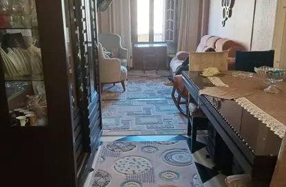 Apartment - 3 Bedrooms - 1 Bathroom for sale in Moharam Bek - Hay Sharq - Alexandria