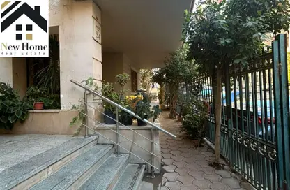 شقة - 3 غرف نوم - 2 حمامات للبيع في شارع مدرسة البارون - الهضبة الوسطي - المقطم - القاهرة