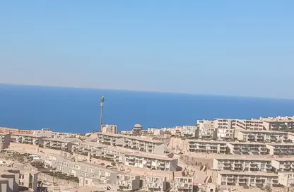 فيلا - 4 غرف نوم - 6 حمامات للبيع في المونت جلاله - العين السخنة - السويس