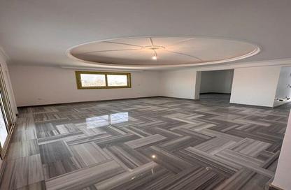 Apartment - 3 Bedrooms - 3 Bathrooms for sale in Salah Salem St. - Roxy - Heliopolis - Masr El Gedida - Cairo