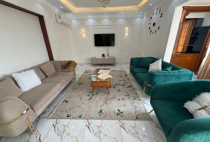 8303705 - Property Image 2