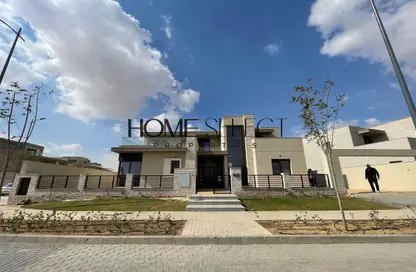 Villa - 4 Bedrooms - 5 Bathrooms for sale in The Estates - Sheikh Zayed Compounds - Sheikh Zayed City - Giza