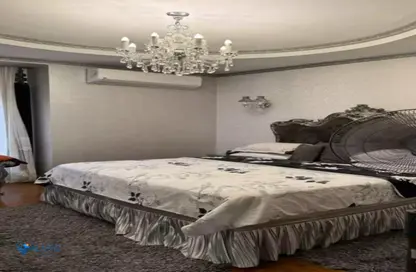 فيلا - 5 غرف نوم - 4 حمامات للبيع في جراند ريزيدنس - المستثمرين الجنوبية - مدينة القاهرة الجديدة - القاهرة