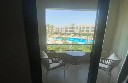 Chalet - 2 Bedrooms - 2 Bathrooms for sale in Azha - Al Ain Al Sokhna - Suez