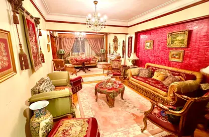 Apartment - 2 Bedrooms - 2 Bathrooms for sale in Arafat St. - Dokki - Giza