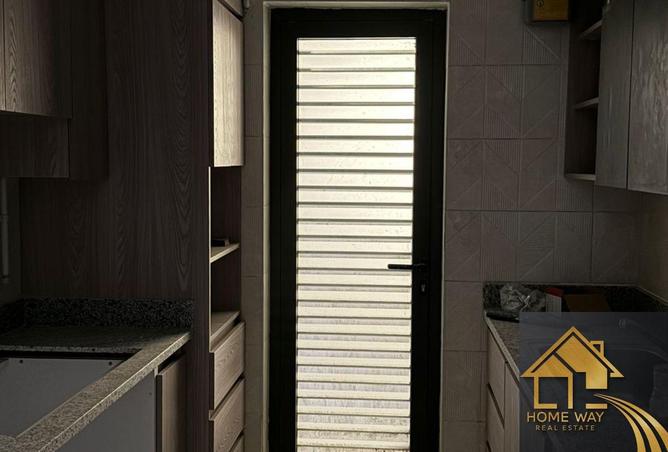 8442742 - Property Image 2