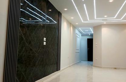 Apartment - 3 Bedrooms - 2 Bathrooms for sale in Al Lebeny Axis - El Mariouteya - Faisal - Hay El Haram - Giza