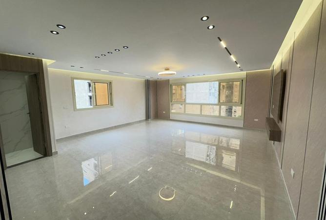 8521692 - Property Main Image