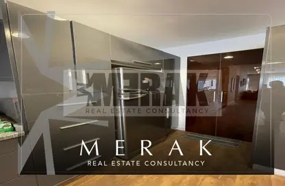 Apartment - 2 Bedrooms - 3 Bathrooms for sale in Lake View Residence - 5th Settlement Compounds - The 5th Settlement - New Cairo City - Cairo