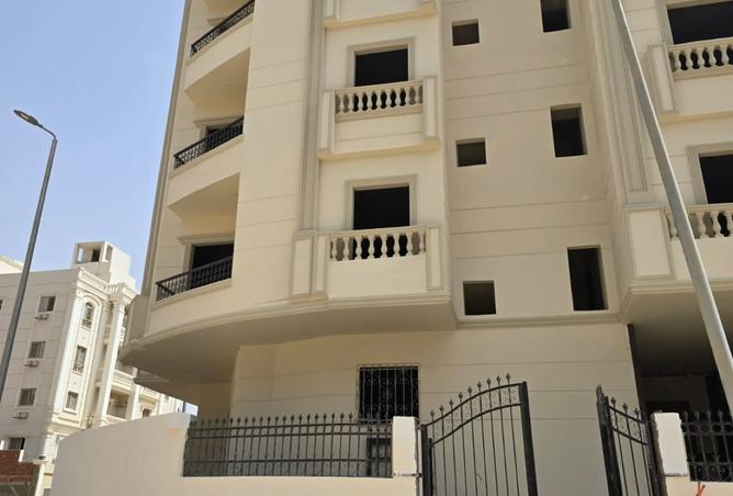 7935135 - Property Image 2