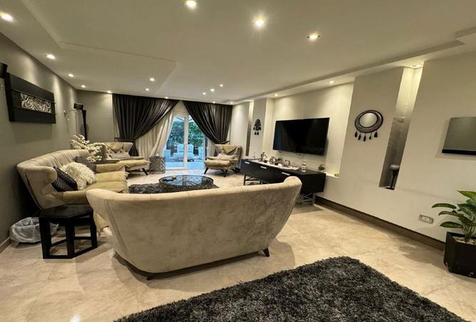 8331635 - Property Image 3