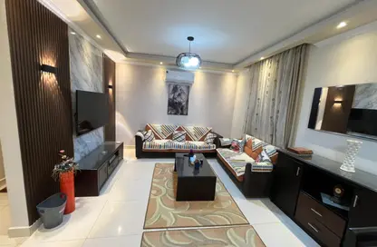 Apartment - 2 Bedrooms - 1 Bathroom for rent in Rehab City Fifth Phase - Al Rehab - New Cairo City - Cairo