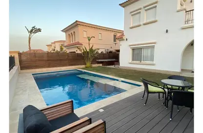 فيلا - 4 غرف نوم - 4 حمامات للبيع في البا عليا - اب تاون كايرو - المقطم - القاهرة