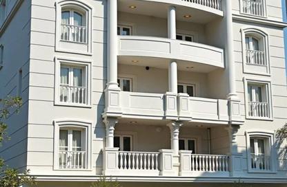 Apartment - 2 Bedrooms - 1 Bathroom for sale in North Lotus - El Lotus - New Cairo City - Cairo