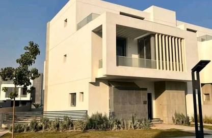 فيلا - 5 غرف نوم - 5 حمامات للبيع في جولز - طريق مصر اسكندرية الصحراوي - مدينة 6 أكتوبر - الجيزة