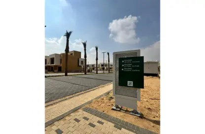 شقة - 2 غرف نوم - 3 حمامات للبيع في زيد إيست - كمبوندات التجمع الخامس - التجمع الخامس - مدينة القاهرة الجديدة - القاهرة