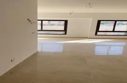 شقة - 3 غرف نوم - 2 حمامات للبيع في فيفث سكوير - التجمع الخامس - مدينة القاهرة الجديدة - القاهرة