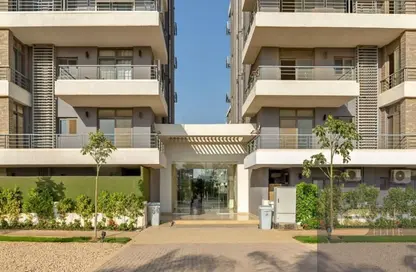 Apartment - 3 Bedrooms - 2 Bathrooms for sale in Taj City - 5th Settlement Compounds - The 5th Settlement - New Cairo City - Cairo