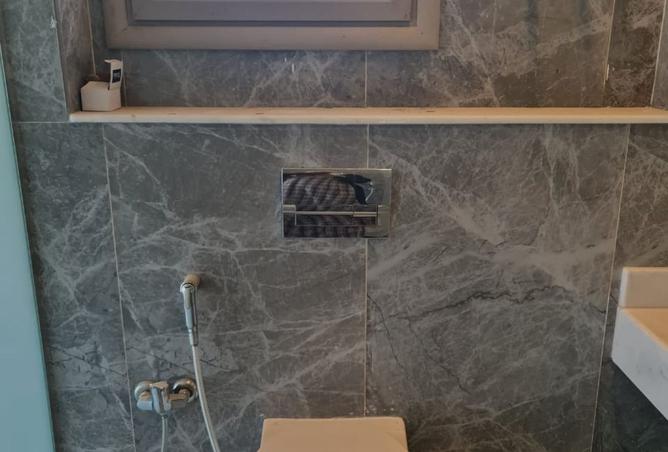 8432489 - Property Image 3