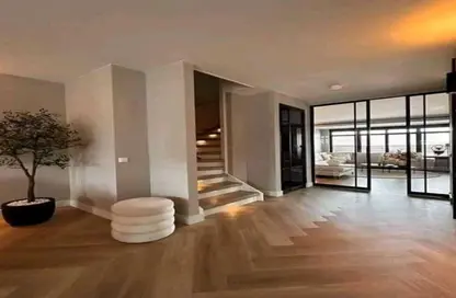 Villa - 4 Bedrooms - 4 Bathrooms for sale in AlKarma Kay - Sheikh Zayed Compounds - Sheikh Zayed City - Giza