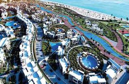 Chalet - 3 Bedrooms - 2 Bathrooms for sale in Sea View - Ras Al Hekma - North Coast